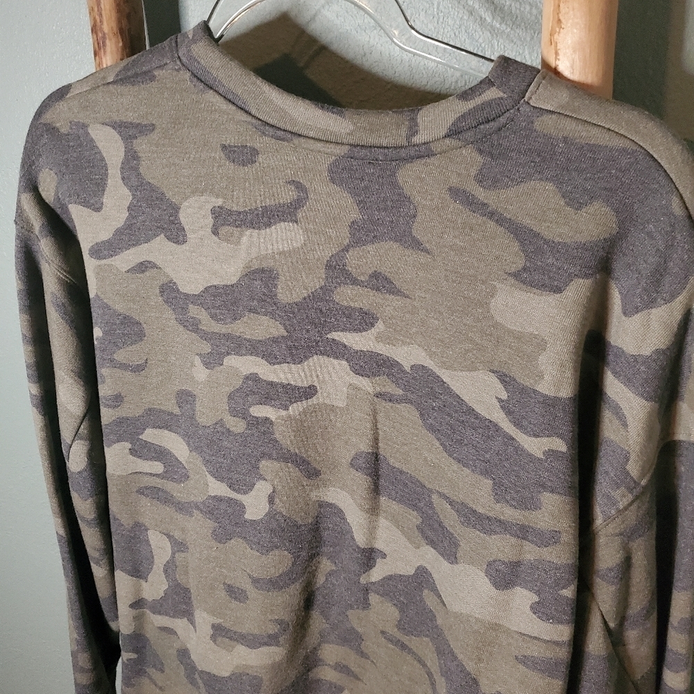 Express Camo sweatshirt size Small - Picture 7 of 7
